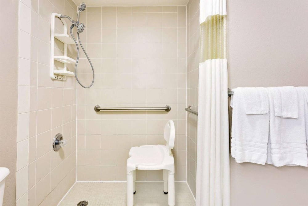 Super 8 by Wyndham Athens